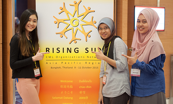 Waheeda and friends at Rising Sun.